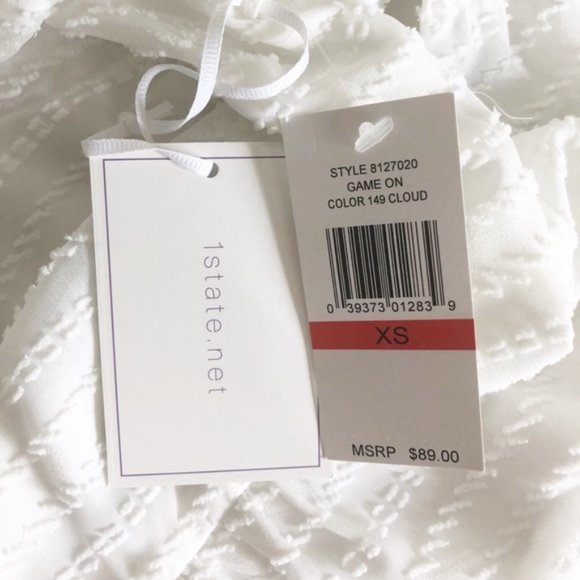 1. State Game On Textured Off Shoulder Top Sz XS - Picture 5 of 8